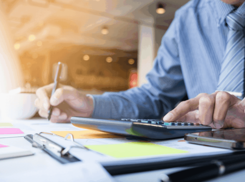 Contabilidade Interna ou BPO Financeiro: Qual é o Melhor para Sua Empresa?